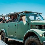 старият автомобил с туристи, България, Hillview Bulgaria.