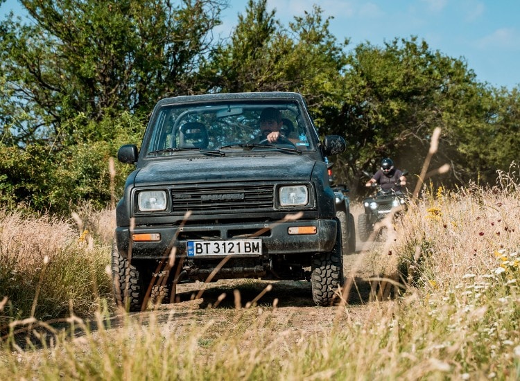 1. Премиум офроуд автомобил на природна пътека, България, Hillview Bulgaria.