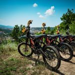 Електрически планински велосипеди за екскурзии и приключения в България.