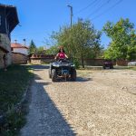 квадроцикл в село Хилвю България, туристически атракции, селски туризъм.