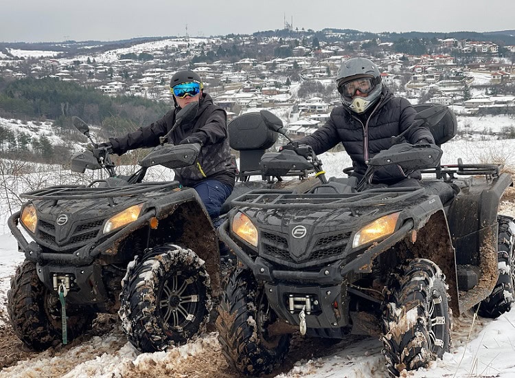 1. Приключение с ATV в планинаите на България, зима, снежни пейзажи, Hillview Bulgaria.