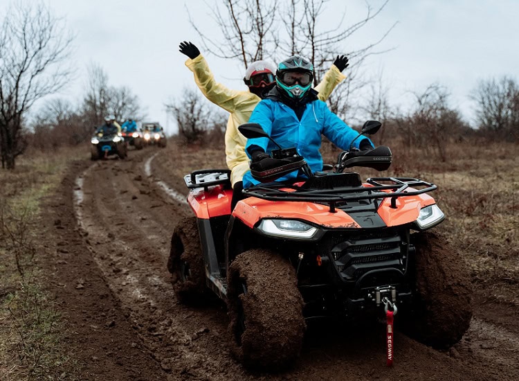 Рекламна разходка с ATV в България Хилвю България, приключения на открито.